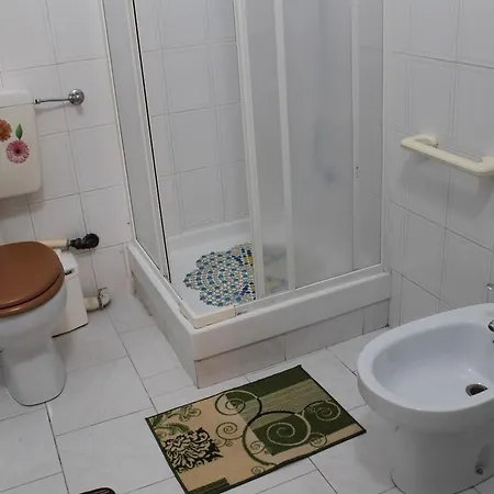 Terra Nostra Bed & Breakfast *